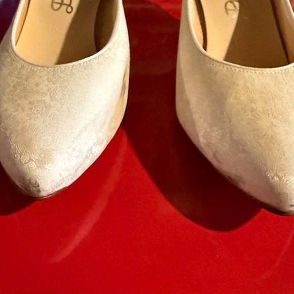 Vintage Dyable Heels - Picture 5 of 9